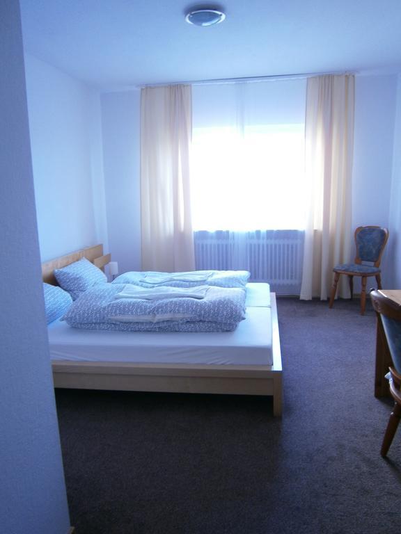 Hotel Strauss Waldbronn Room photo